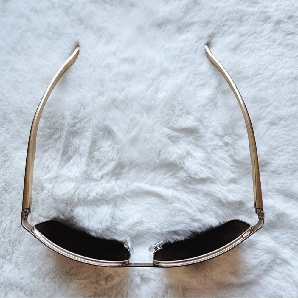 Kieran Gold Polarized UV Protection Sunglasses - Picture 4 of 9